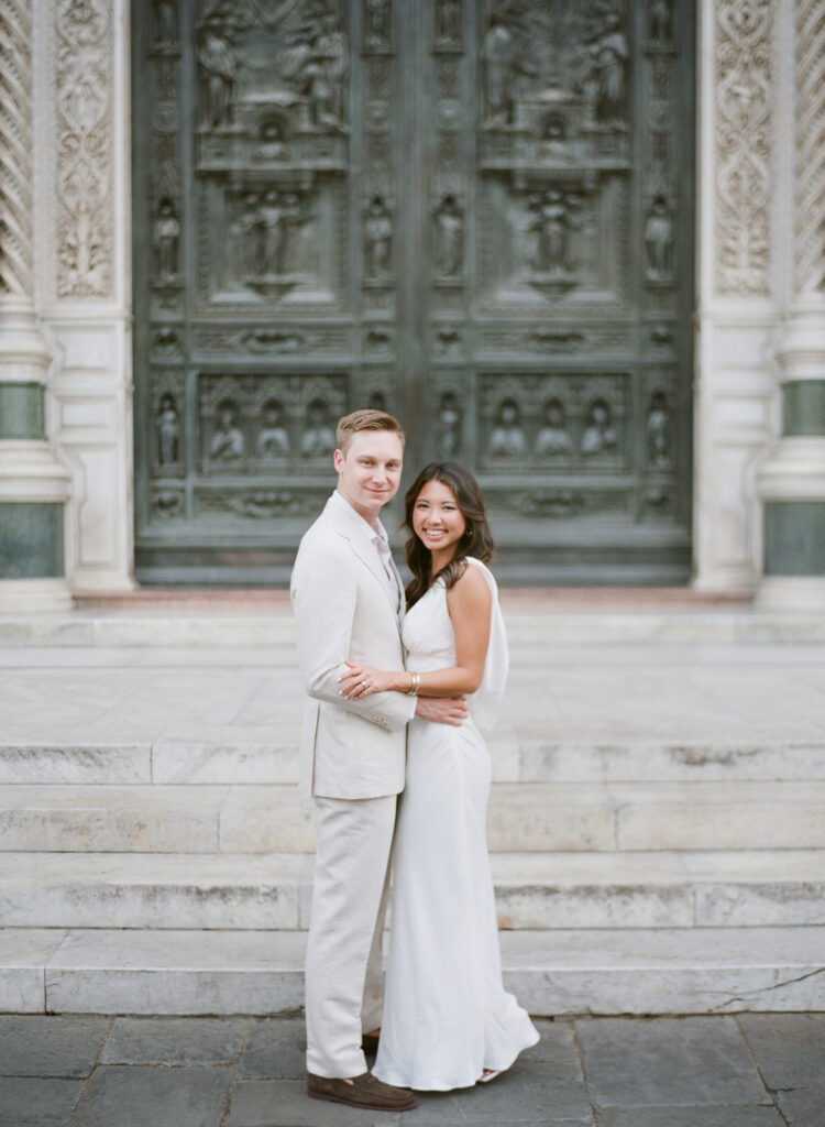 Engagement session at the Duomo in Florence, photographed by European Wedding photographer Alexandra Vonk