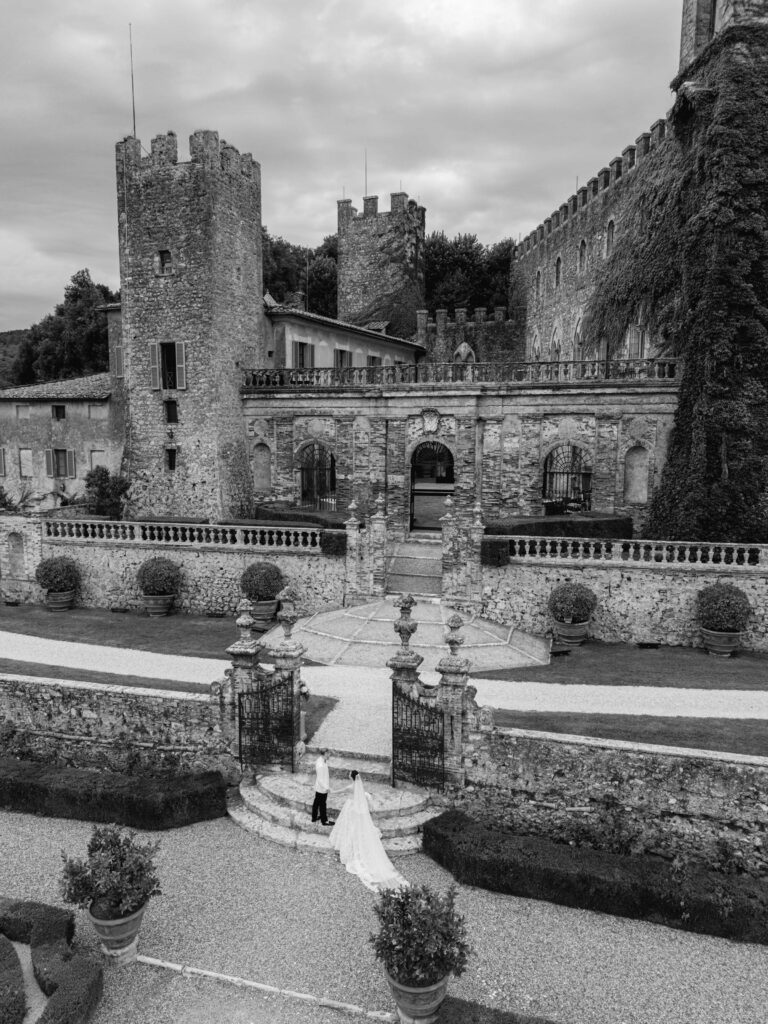 Destination wedding at Castello di Celsa